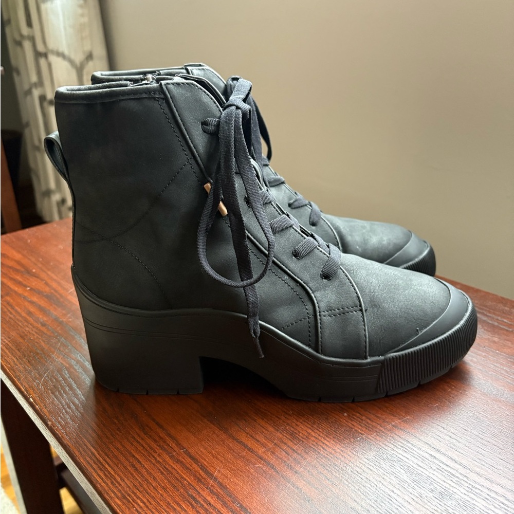 Dr. Scholl's Black Lace Up Boots
